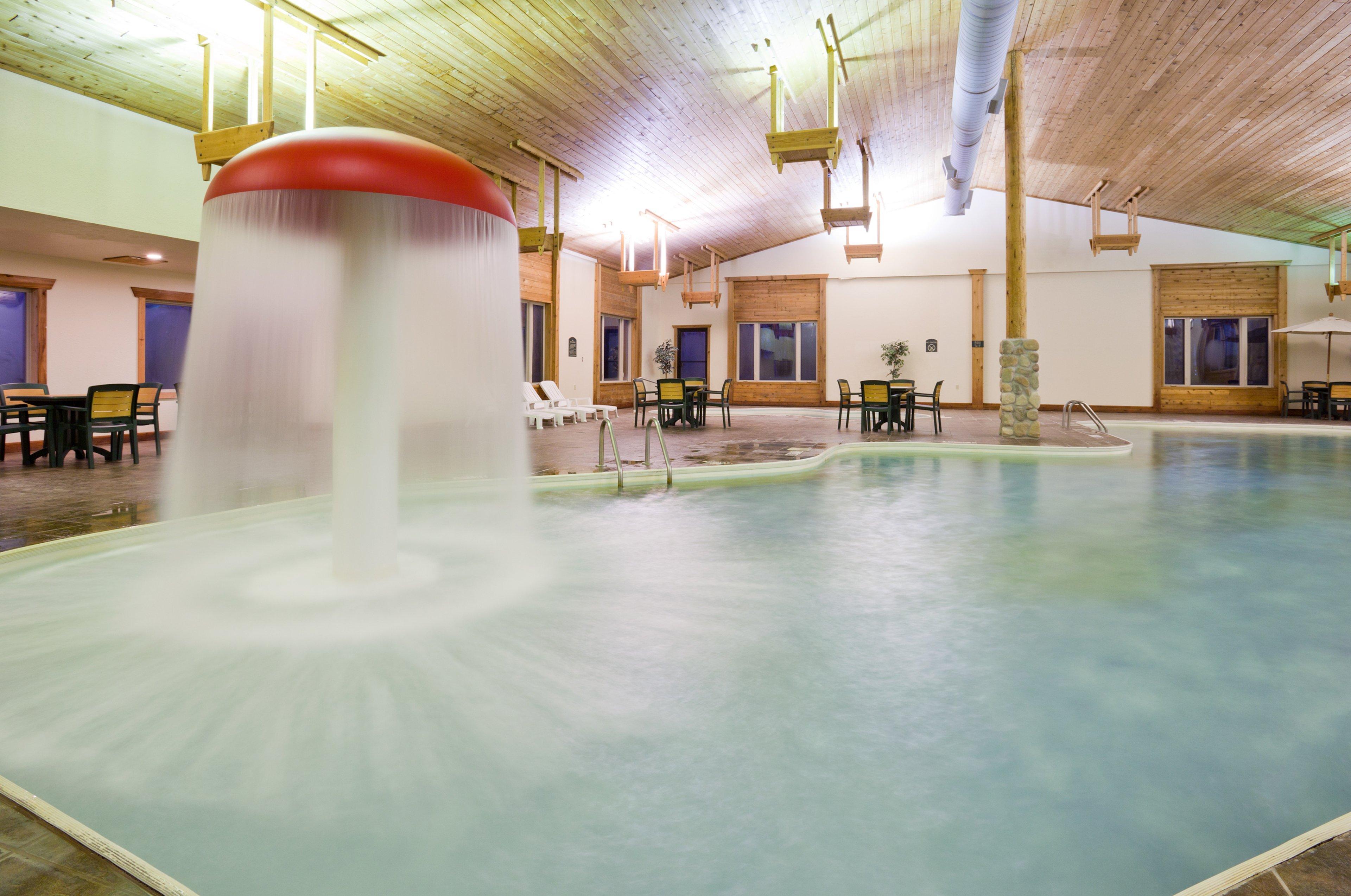 Holiday Inn Express Munising-Lakeview, An Ihg Hotel Tiện nghi bức ảnh