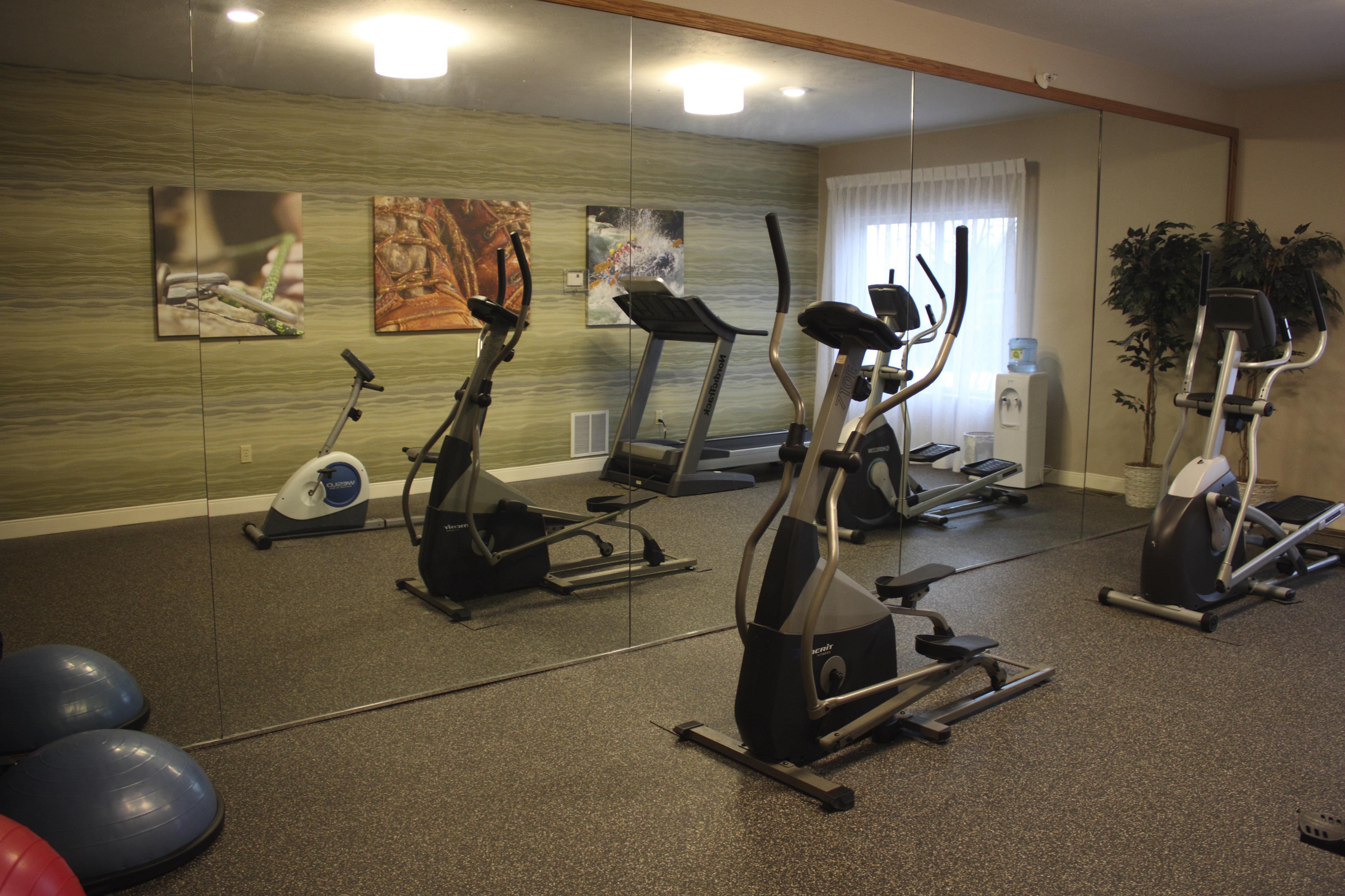 Holiday Inn Express Munising-Lakeview, An Ihg Hotel Ngoại thất bức ảnh