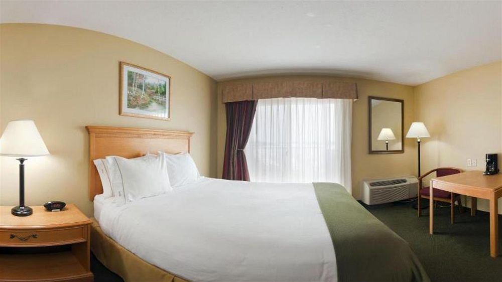 Holiday Inn Express Munising-Lakeview, An Ihg Hotel Ngoại thất bức ảnh