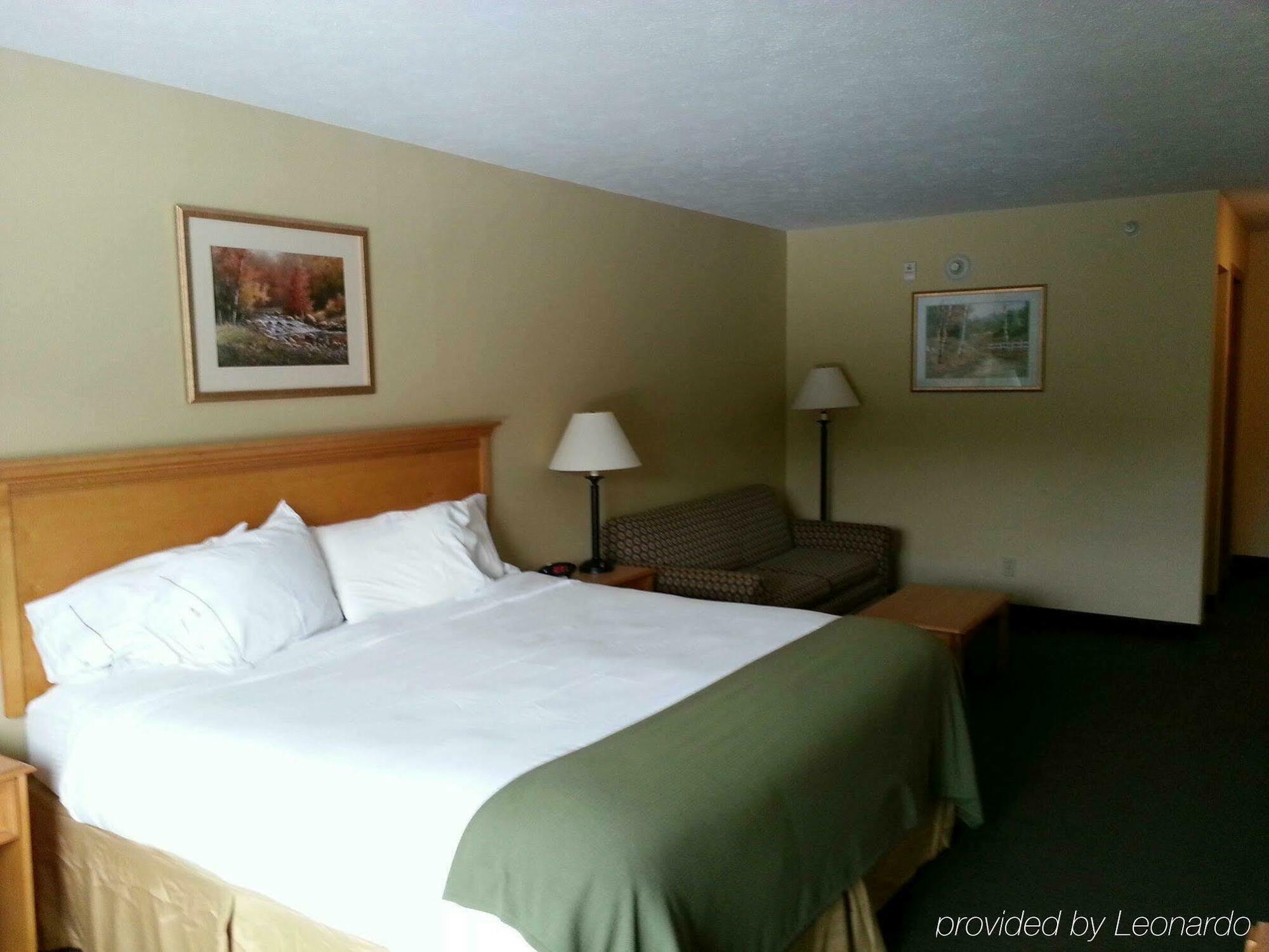 Holiday Inn Express Munising-Lakeview, An Ihg Hotel Ngoại thất bức ảnh