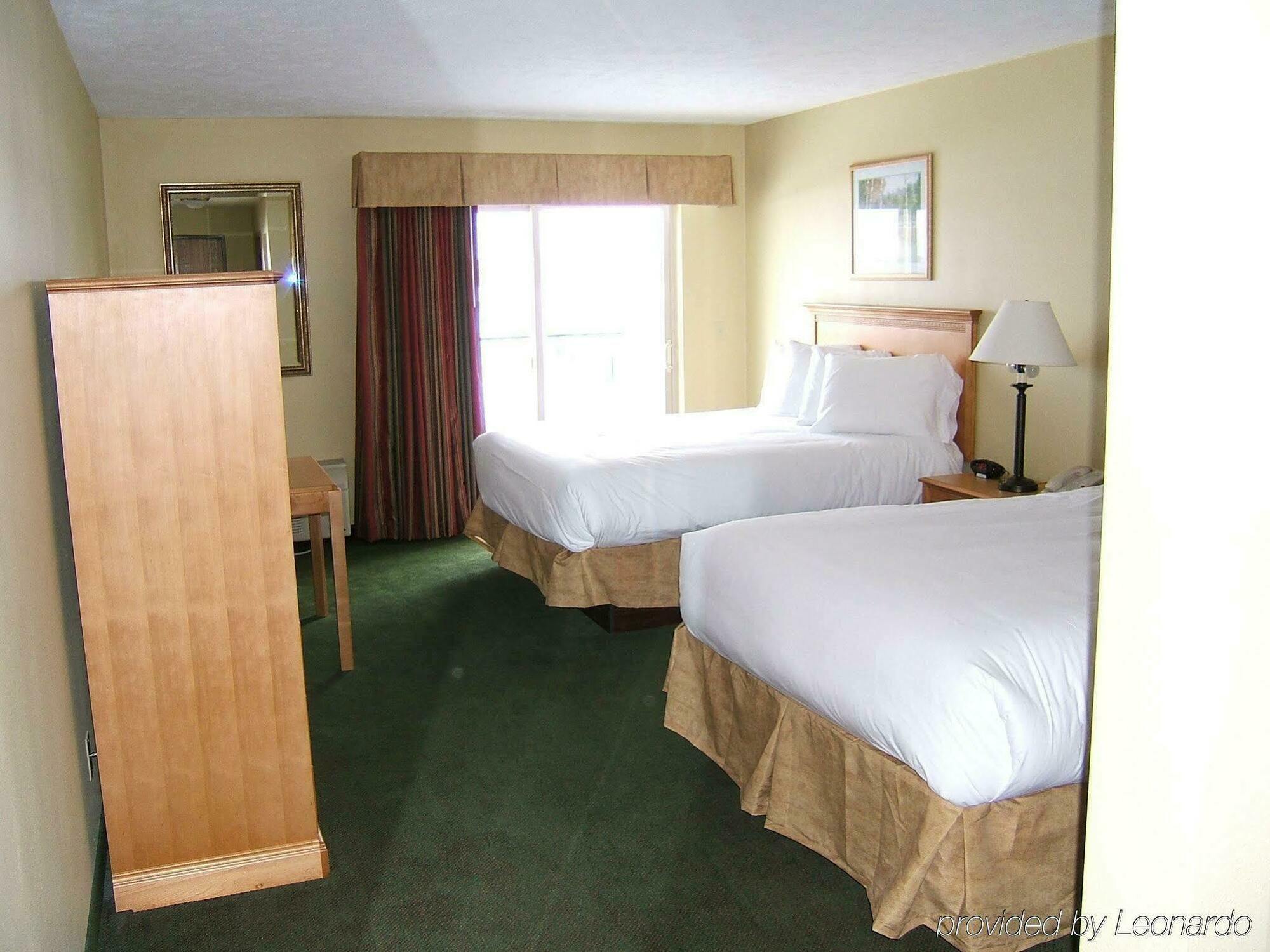 Holiday Inn Express Munising-Lakeview, An Ihg Hotel Phòng bức ảnh